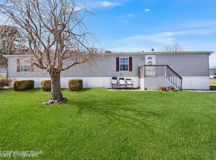 145 Fawn Valley Rd, Stroudsburg, PA 18360