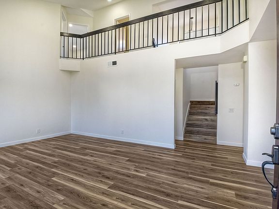 5th image of 11215 Sunnydale Ct