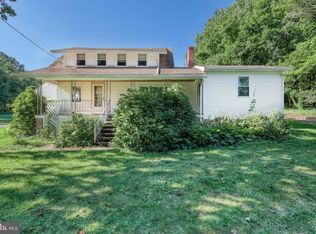 581 Rohlers Church Rd, Dover, PA 17315