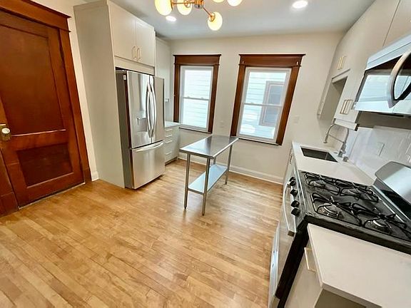 2nd image of 2008 N 51st St #1