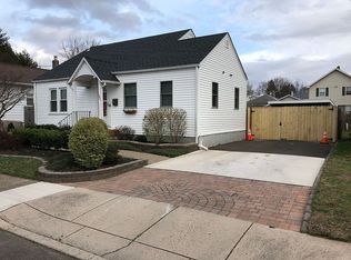 145 Partridge Ave, Hamilton, NJ 08610