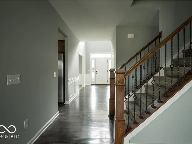 15665 Eastpark Dr — Photo 33
