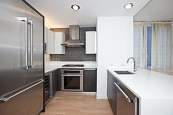 Sold by Prestigious International | media 5