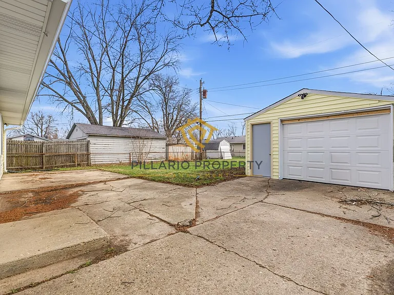 2818 Apache Dr — Photo 18