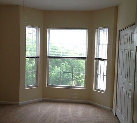 4th image of 46596 Drysdale Ter Unit 303