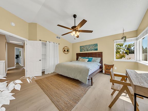 3rd image of 8024 Caymus Dr