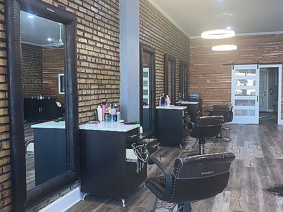 2nd image of 5051 W Fullerton Ave #1