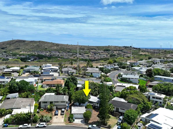 1549 Molina St, Honolulu, HI 96818