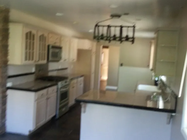 1033 E Cumberland Rd — Photo 5