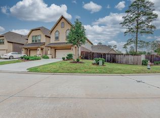 155 Skybranch Dr, Conroe, TX 77304