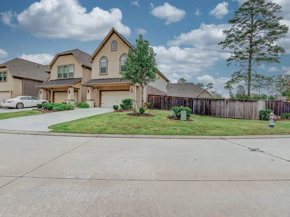 155 Skybranch Dr, Conroe, TX 77304