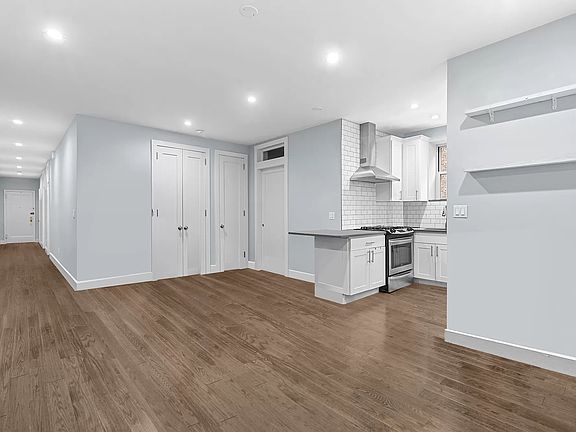 5th image of 606 W 113th St APT 4B