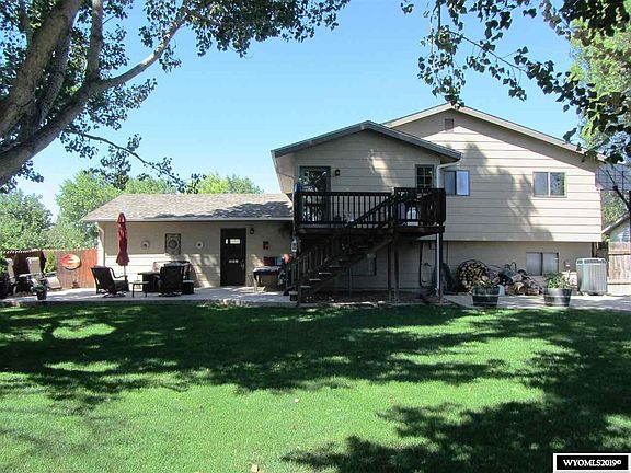 2nd image of 241 S Wind River Dr