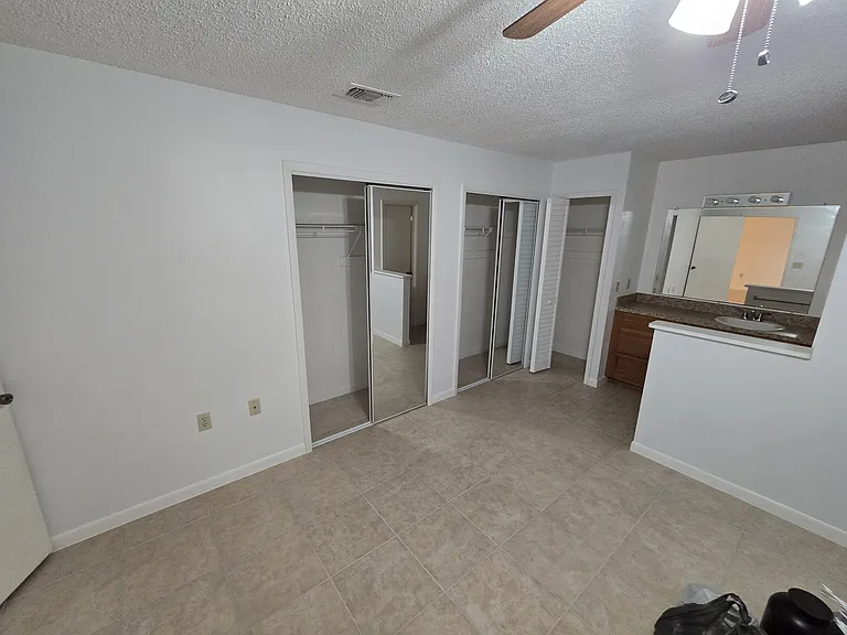 10615 Wyndcliff Dr — Photo 12