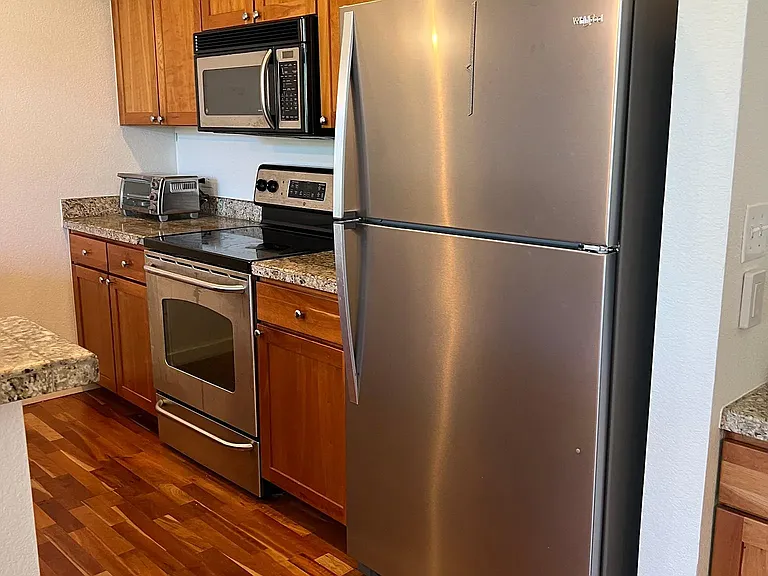 2920 Bluff St #311 — Photo 3