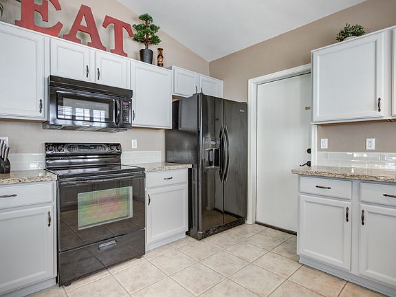 4th image of 5340 W Kesler Ln