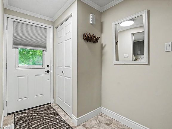 3rd image of 148 Carter Cres