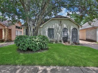 16114 Diamond Ridge Dr, Houston, TX 77053