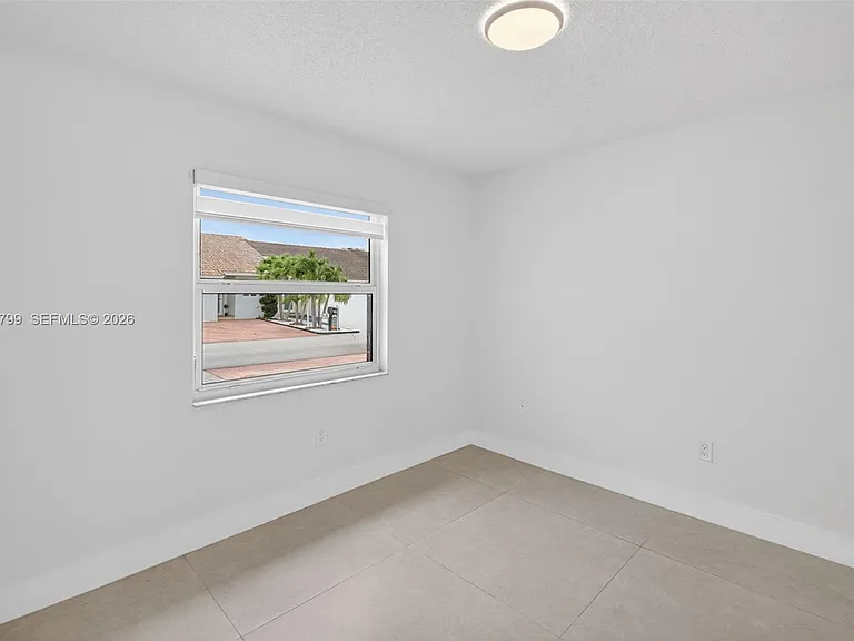 4530 SW 143rd Pl — Photo 26