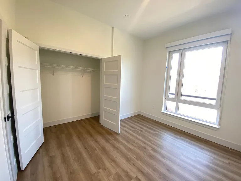 One Park Apartments — Photo 130
