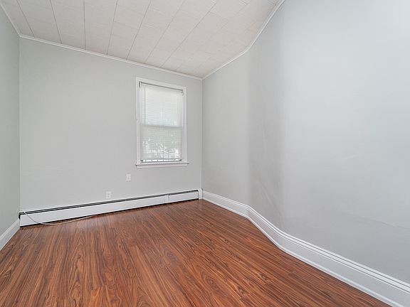 3rd image of 20-44 Steinway St #1A