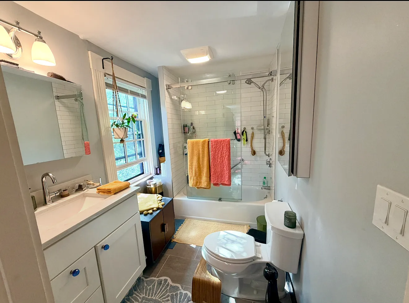 4 bed, 2007 sqft, $1,500 — Photo 3