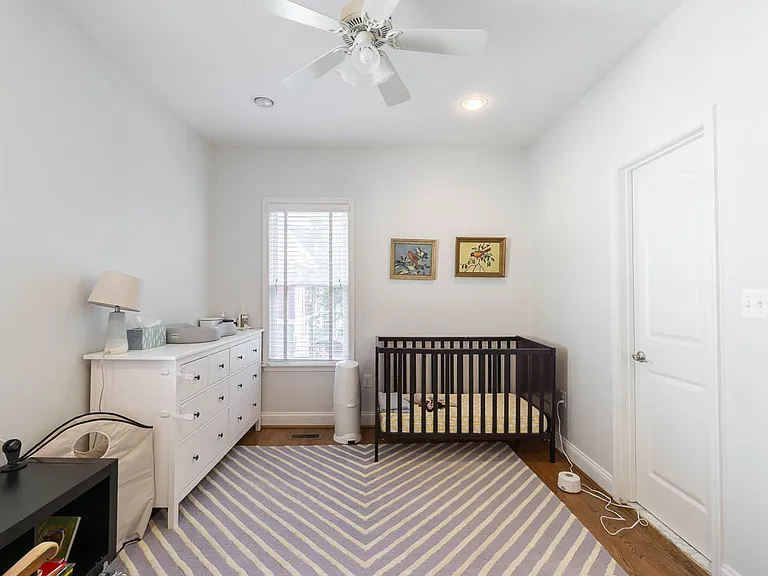904 Webster St NW — Photo 25