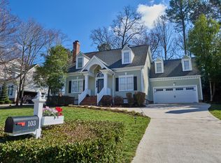 103 Lyncroft Ln, Cary, NC 27519