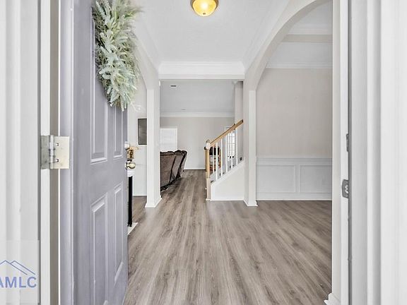 4th image of 172 Sapwood Way