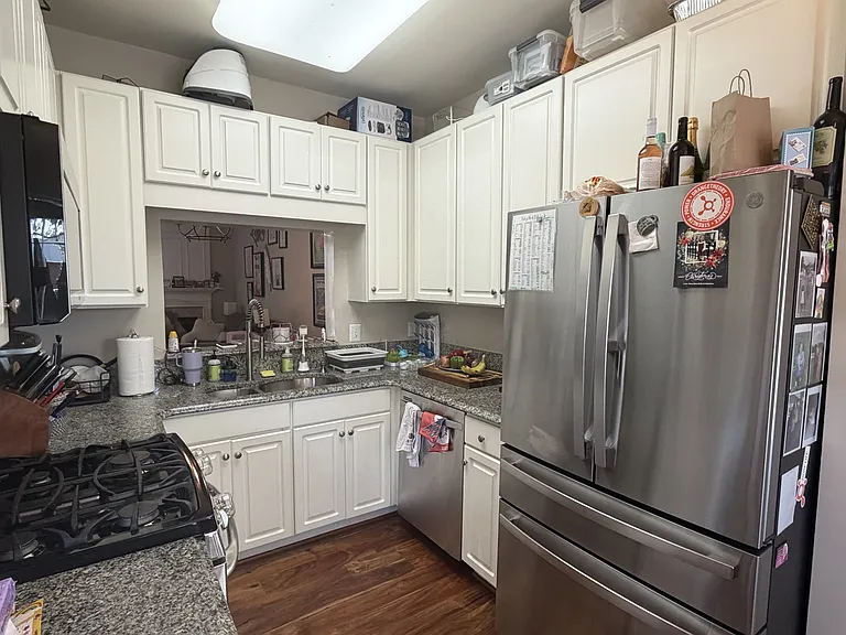 1813 Kenwood Ave — Photo 35