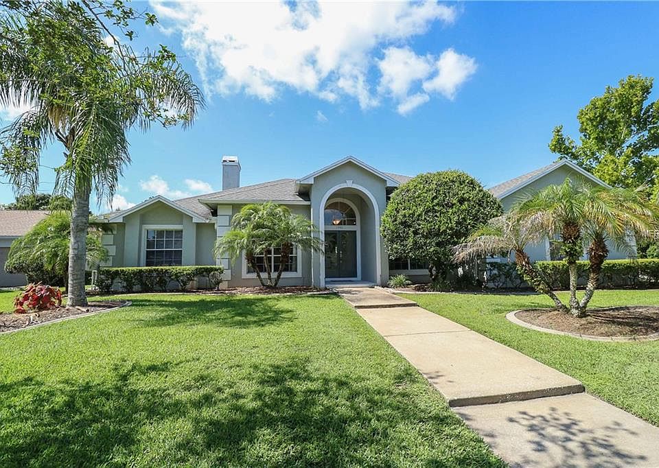 1st image of 1542 Carillon Park Dr