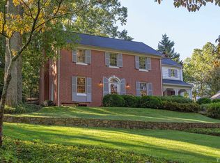 319 W University Dr, Chapel Hill, NC 27516