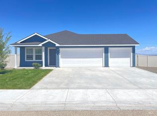 14334 Skys End Dr, Caldwell, ID 83607