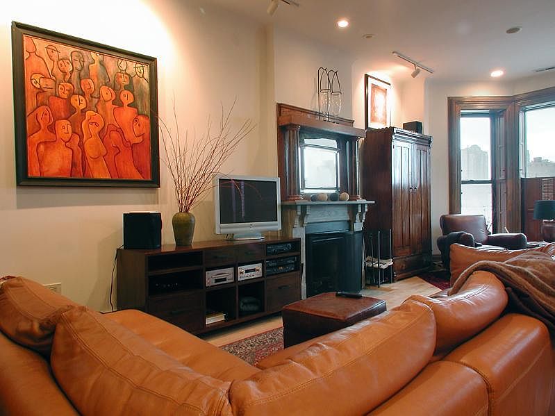 1st image of 2053 N Cleveland Ave #3