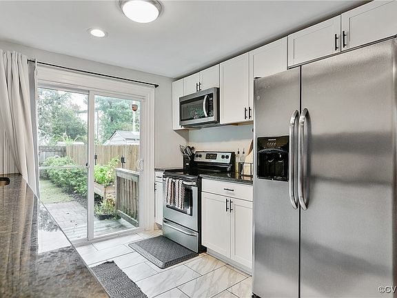 5th image of 3408 S St