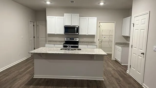 252 Etowah Dr — Photo 6