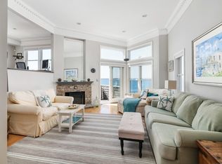 4 Spinnaker Hill Ln, Hull, MA 02045