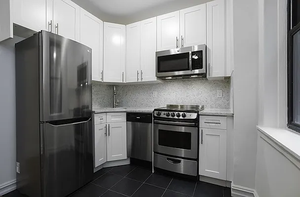 Rented by OGI Management | media 25