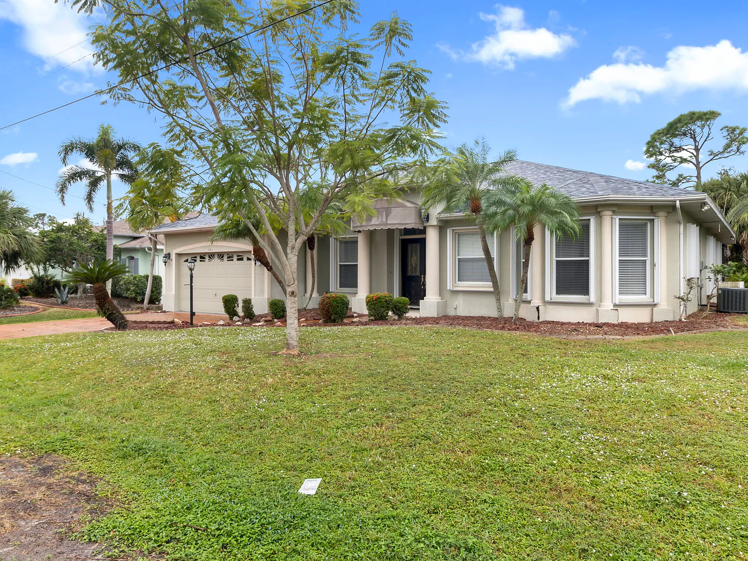 281 Hallcrest/Watral - 1 — Photo 3
