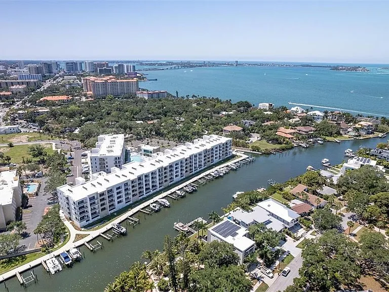 1709 N Tamiami Trl #201 — Photo 1
