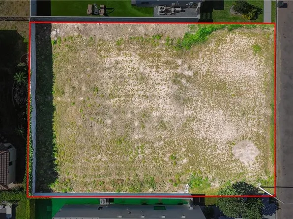 1808 Pecos St, Mission, TX 78572