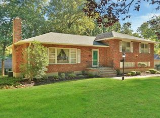 19 Turner Rd, Pearl River, NY 10965