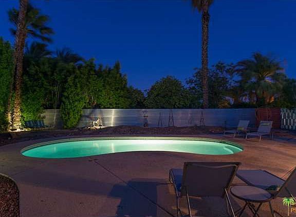 3rd image of 1430 E Rosarito Way