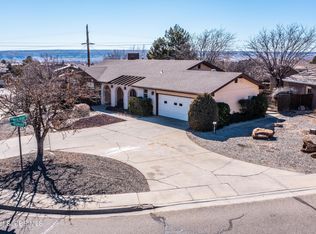 617 E Diamond St, Farmington, NM 87401
