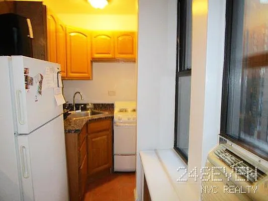 Rented by 24 7 NYC Realty Inc. | media 19