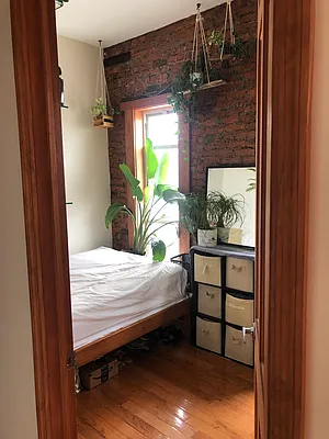 Rented by The Hamilton Group | media 10