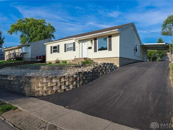60 Skokiaan Dr, Franklin, OH 45005