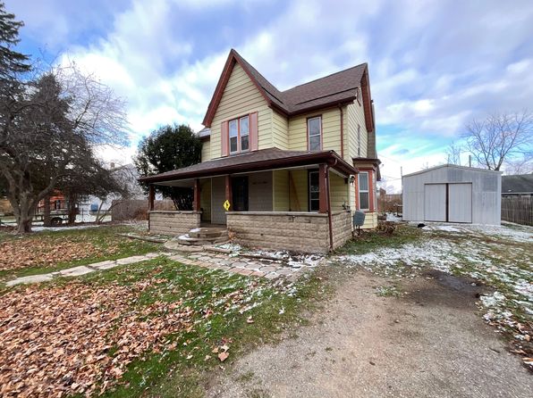 4530 East Rd, Leonard, MI 48367