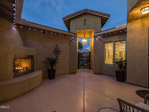 4th image of 635 E BELLERIVE Place