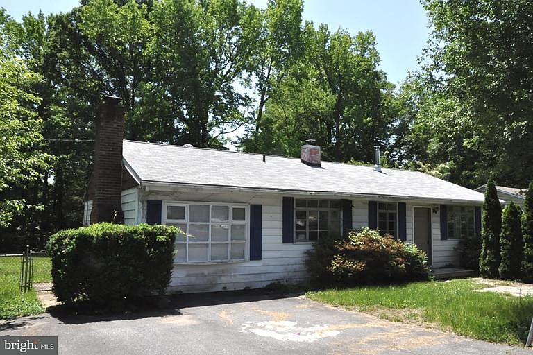 1st image of 7313 Carroll Dr